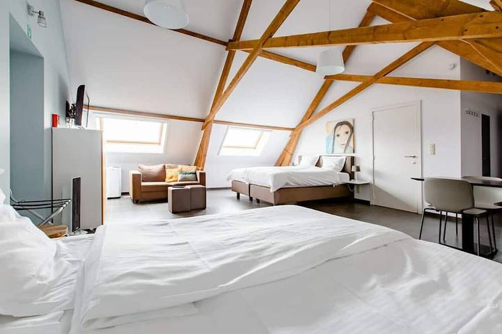 Chambre d’hôte pour 4 personnes dans Boezinge