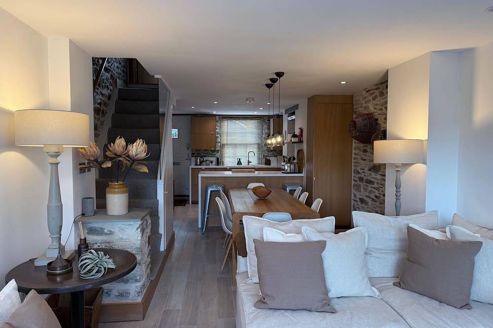 Stilvolles Cottage in zentraler Lage mit Hafenblick und Doppelparkplätzen in Salcombe, South Devon