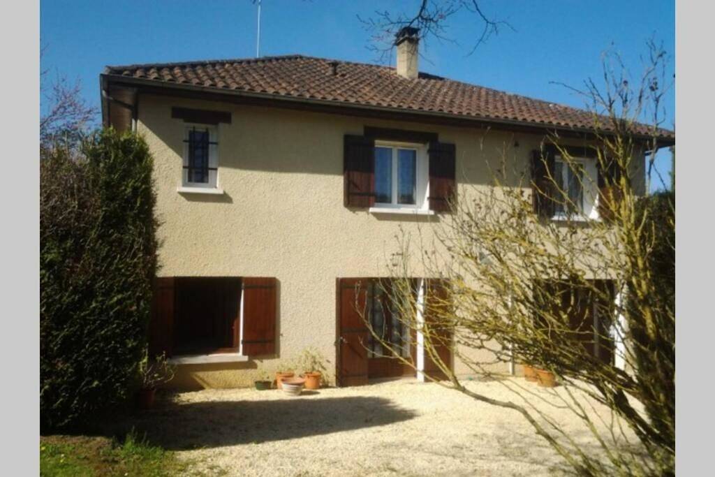 Two-Bedroom House in Blis-et-Born, Périgord Blanc