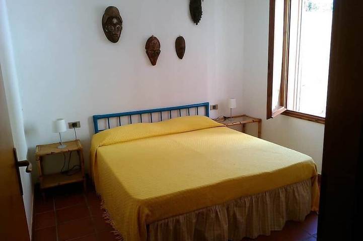 Villa individuelle à quelques mètres de la mer pour passer les vacances en relax in Solanas, Comune di Sìnnia