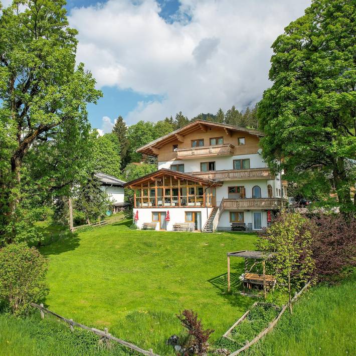 Pension für 2 Personen, mit Ausblick und Garten sowie Balkon, kinderfreundlich in Ramsau am Dachstein