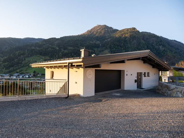 Ganze Ferienwohnung, A&M Appartement in Hohe Tauern, Kaprun