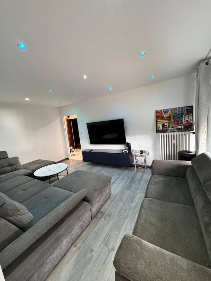 Appartement entier, Apartment in Chenôve, Région de Dijon