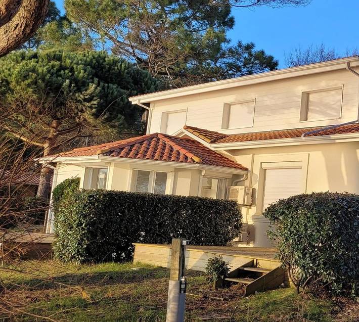 Maison de vacances pour 8 personnes, avec vue et terrasse ainsi que piscine et jardin