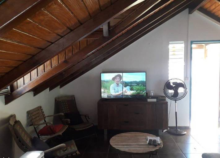 Studio entier, Studio cosy à Sainte-Rose, 45 m² avec balcon in Sainte-Rose, Guadeloupe