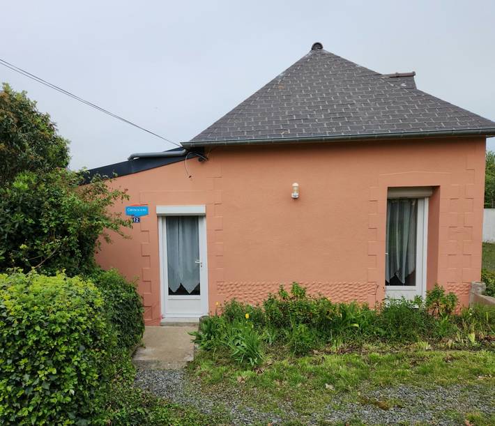 Gîte pour 4 personnes, avec jardin et terrasse en Cotes-d'Armor - 2