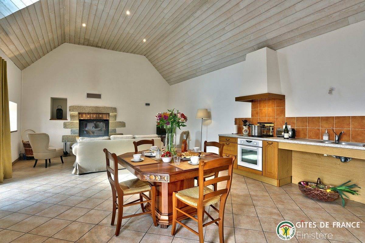 1 -Ty Emma in Goulven, Brest und Umgebung