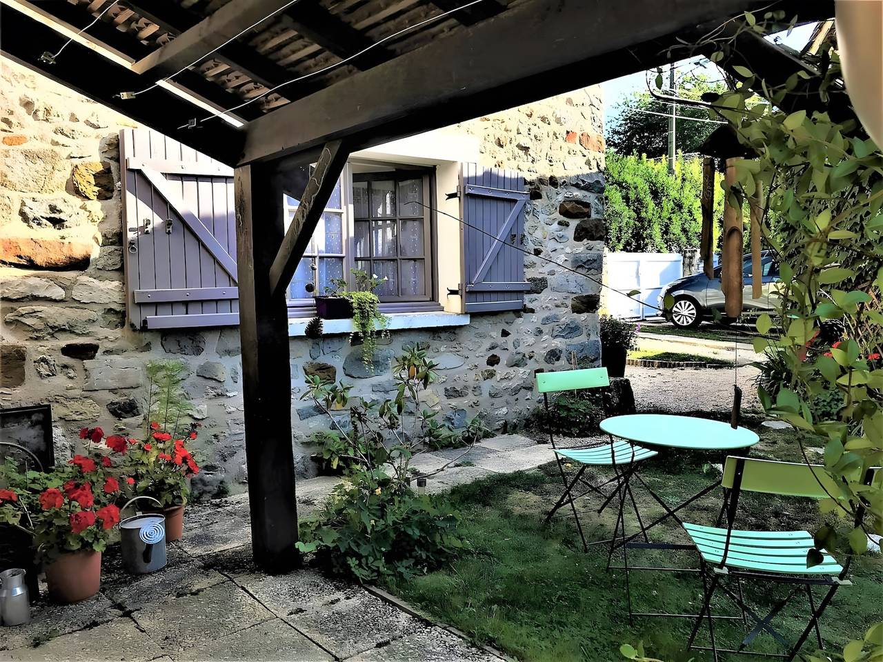 Gîte « L'annexe » avec terrasse privée, jardin privé et Wi-Fi in Villecerf, Seine-et-Marne