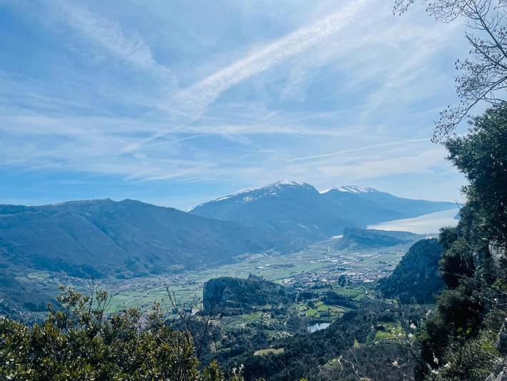 Ferienhaus für 4 Personen, mit Balkon und Terrasse sowie Garten und Seeblick in Arco - 2