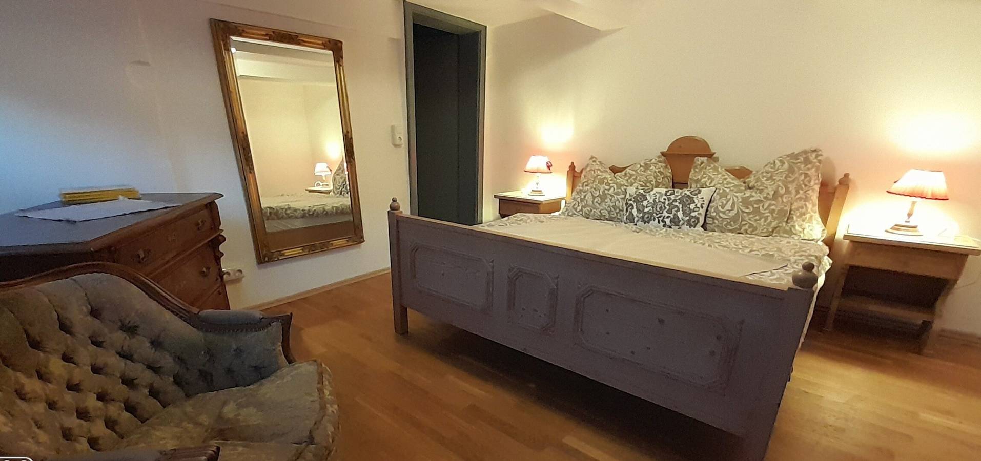 Holiday Home 'Haus Maria' with Private Terrace, Private Garden and Wi-Fi in Laufen, Rupertiwinkel