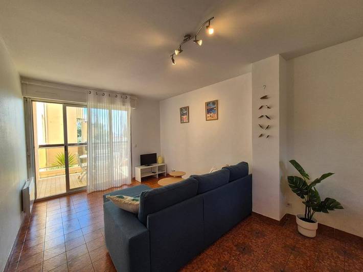 Gîte pour 4 personnes, avec balcon et vue dans Gare De Bandol