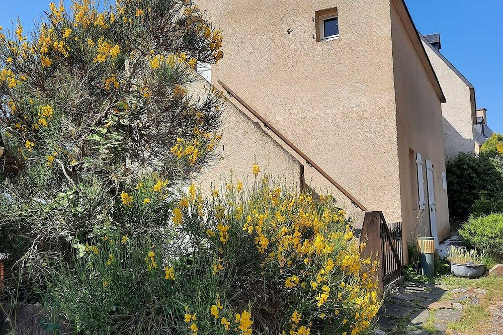 Sunset Cottage, between dunes and beach in Barneville-Carteret, Côte de la Déroute
