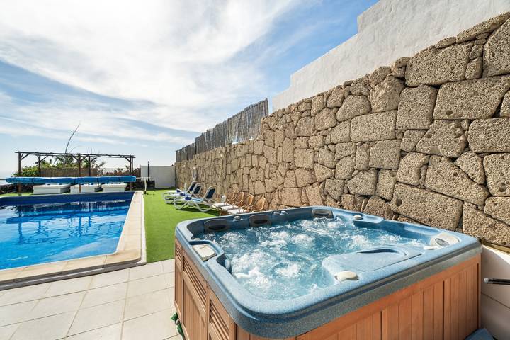 Finca für 20 Personen, mit Kinderpool und Whirlpool sowie Garten, mit Haustier auf den Kanaren - 2