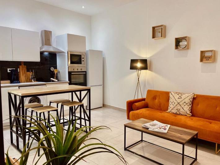 Gîte pour 4 personnes, avec Terrasse dans Office de Tourisme de Sète - 2