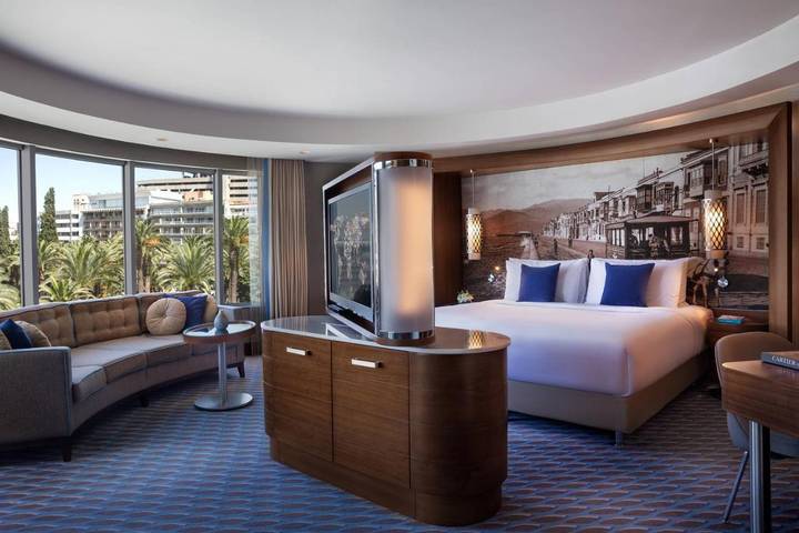 Hotel para 3 personas, con sauna y piscina además de jacuzzi y terraza - 1