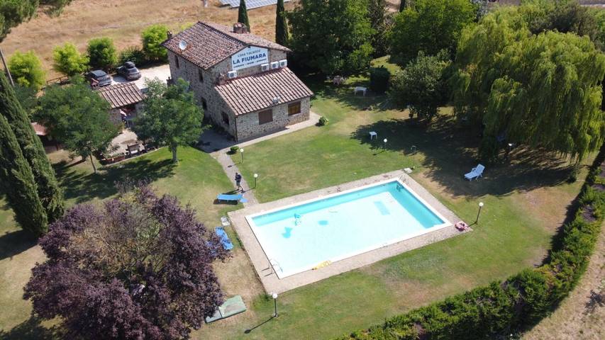 Maison de campagne pour 3 personnes, avec jardin et piscine à Poggibonsi - 2