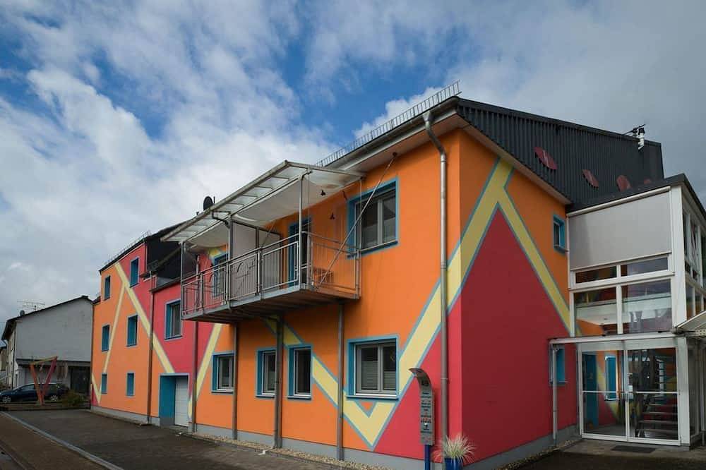 Ganze Wohnung, Deluxe Apartment - Junipro Apartments Haustadt in Beckingen, Saar-Nahe-Bergland