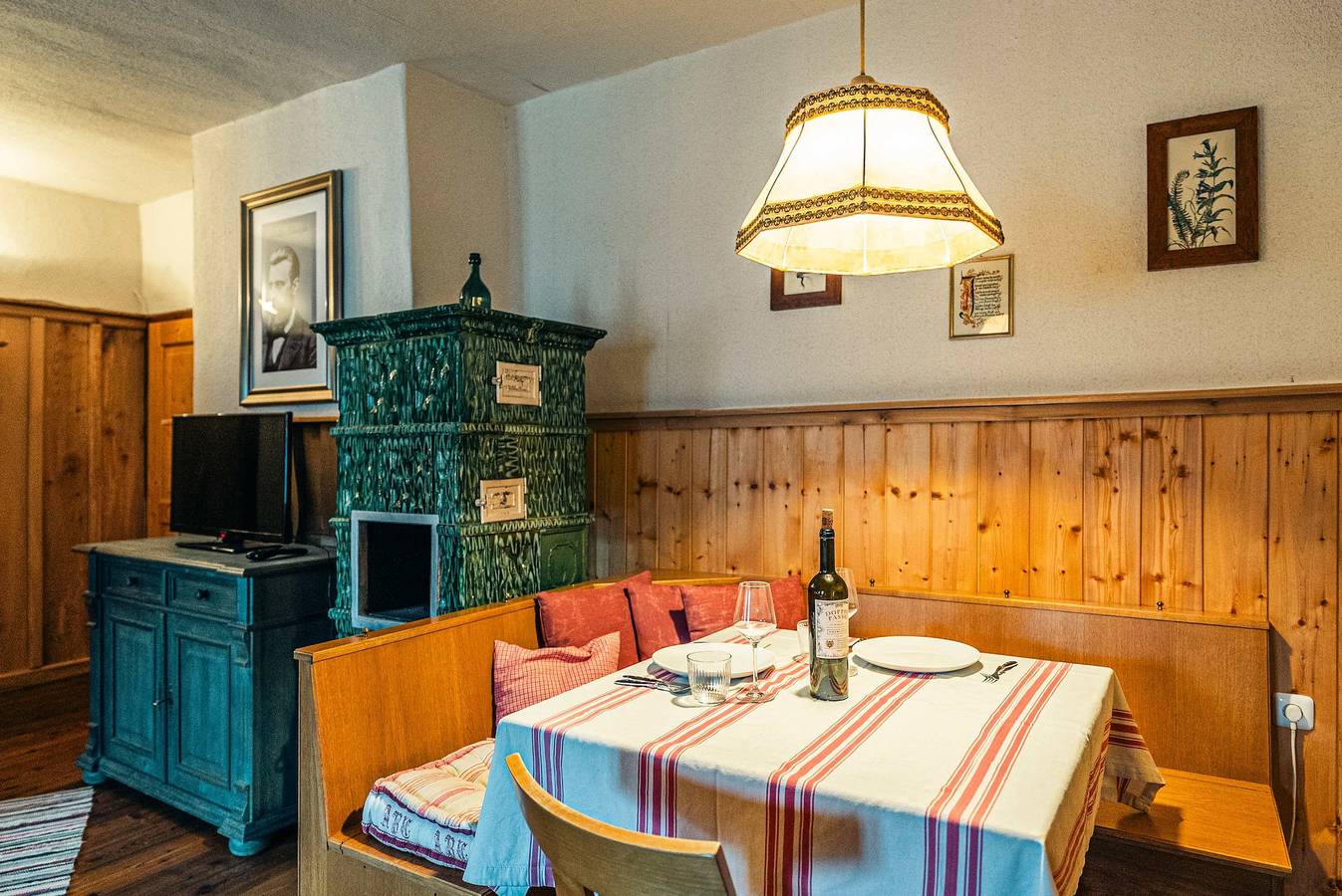 Ganze Wohnung, Ferienwohnung für 2 Personen mit Garten in Altaussee, Totes Gebirge