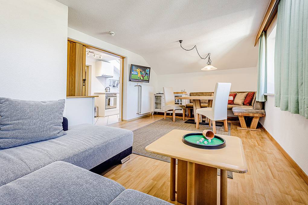 Ganze Ferienwohnung, A 154.008A - Herberge Aulon, 2 Etage, App 2 in Umhausen, Ötztal