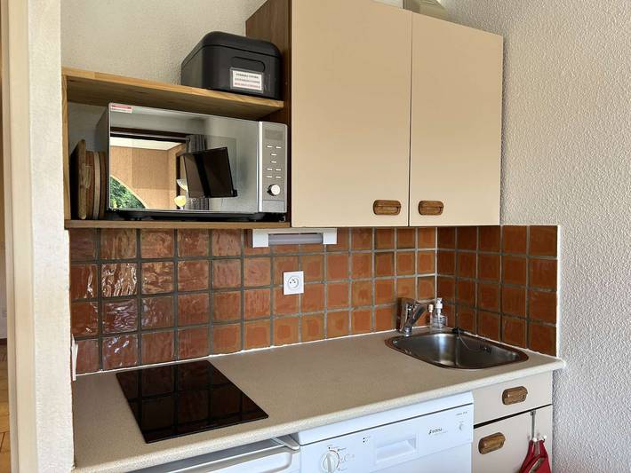 Ganze Wohnung, Gemütliches Studio in Montgenèvre, direkt an den Pisten, für 4 Personen + Parkplatz in Montgenèvre, Briançon und Umgebung