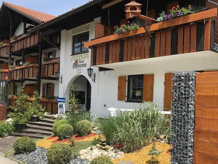 Hotel für 2 Personen, mit Terrasse und Garten sowie Sauna, mit Haustier in Nesselwang - 3