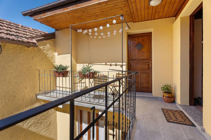 Ferienhaus für 4 Personen, mit Balkon