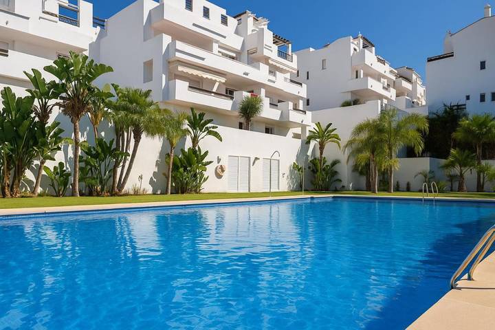 Apartamento para 4 personas, con Balcón y Terraza además de Jardín y Piscina para niños en Valle Romano