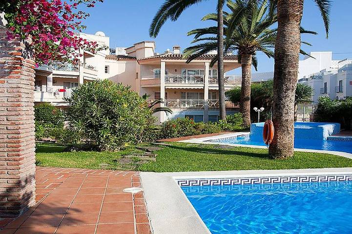 Appartement de vacances pour 6 personnes, avec bassin pour enfant et balcon ainsi que jardin et jacuzzi - 1