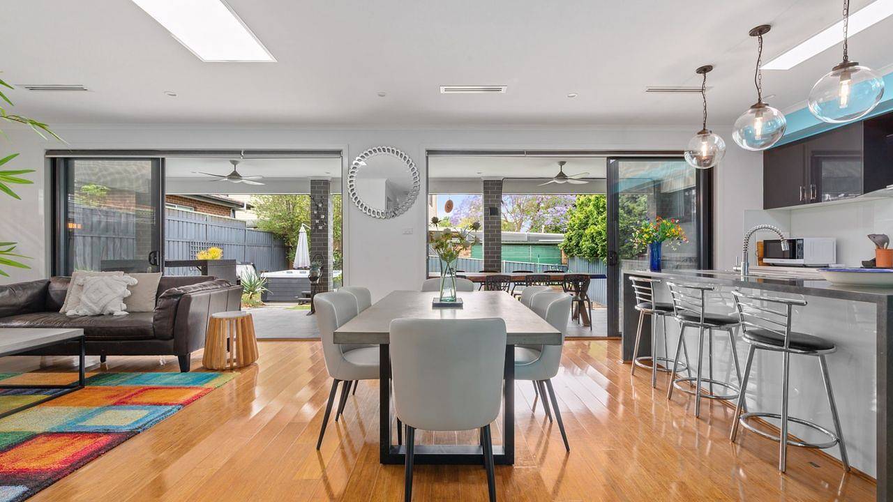 Entire holiday apartment, Ferienwohnung mit Schlafzimmer in Rydalmere in Sydney, New South Wales