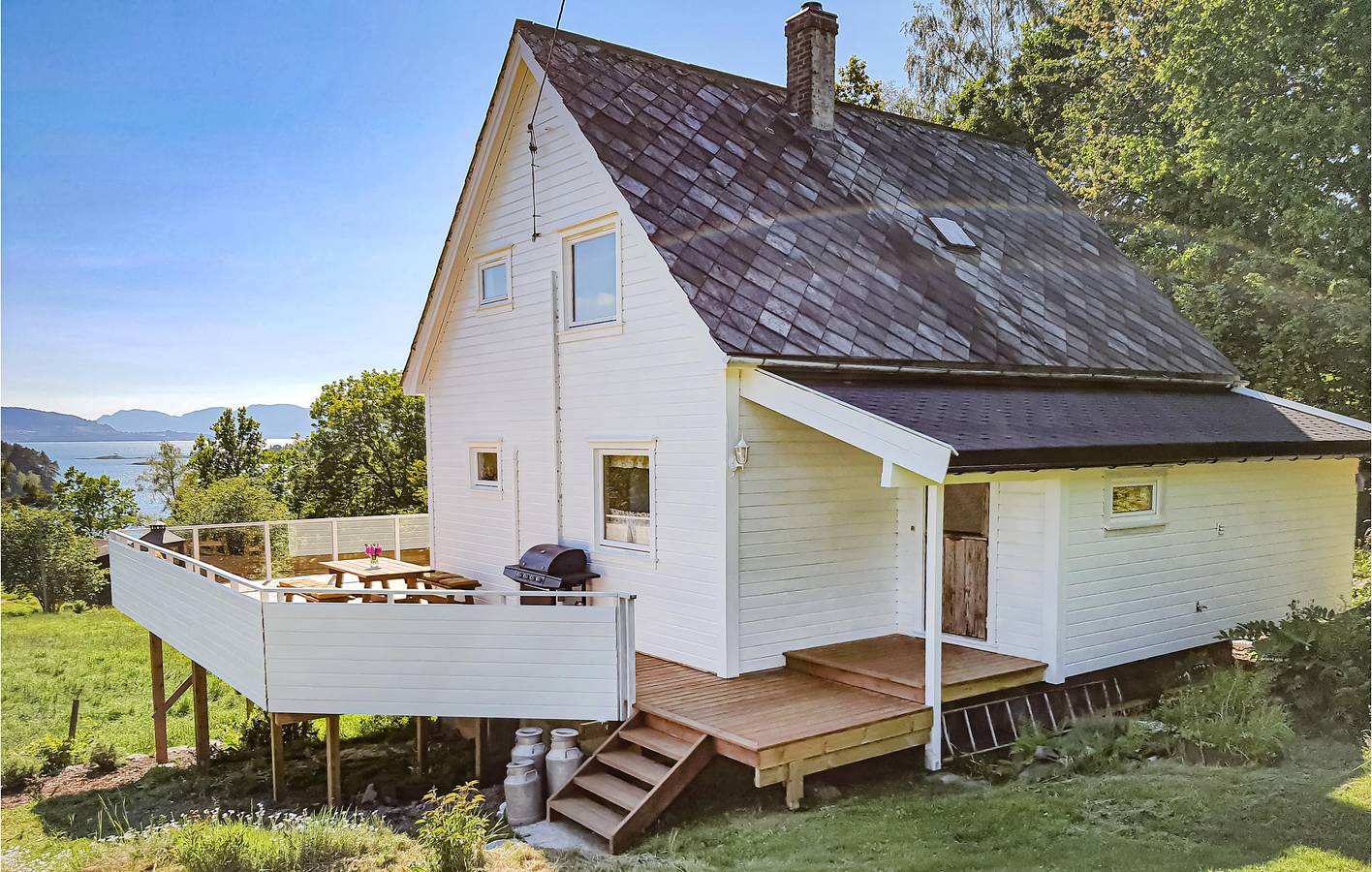 Ferienhaus für 10 Personen mit Garten in Kvinnherad