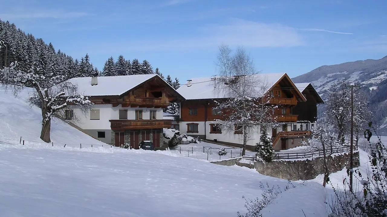 Ganze Ferienwohnung, Ferienwohnung für 10 Personen (120 m²) in Ried im Zillertal in Tuxer Alpen, Ried im Zillertal