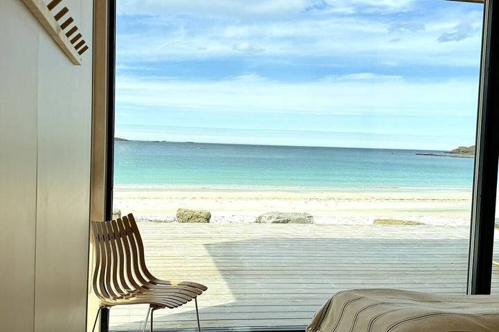 Exclusive Beach House Ramberg – Your Private Oasis in Flakstad