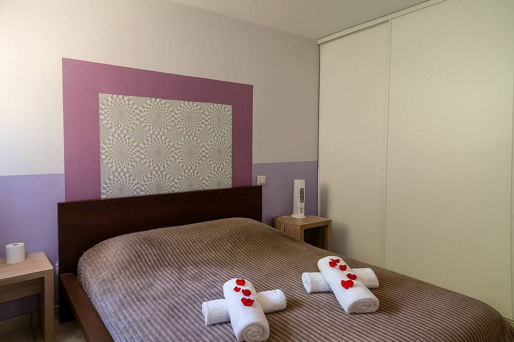 Appartement entier, New 2026 F2 pour 4 à 5 personnes tout équipé dans résidence piscine et mer in Serra-di-Ferro, Région d'Ajaccio