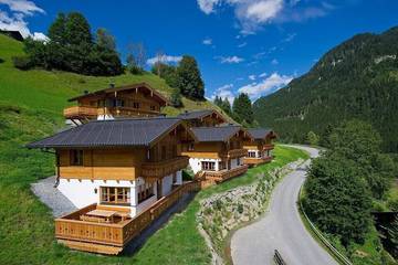 Chalet für 10 Personen, mit Balkon und Sauna im Salzburger Land