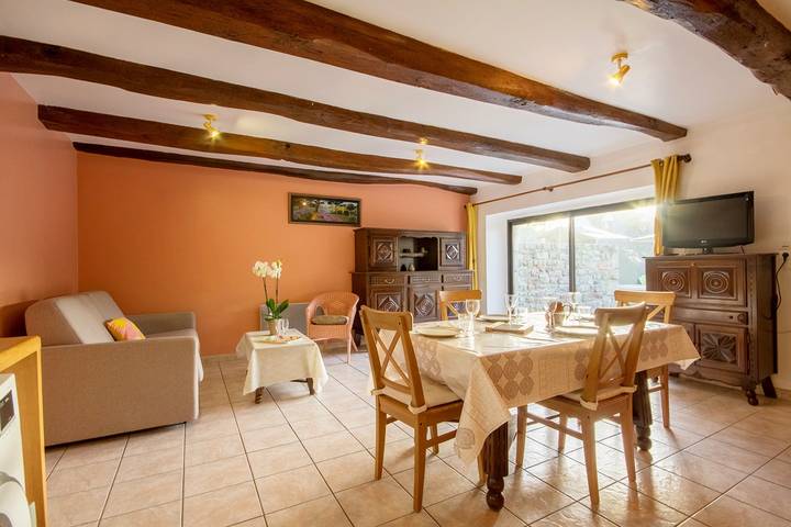 Gîte pour 4 personnes, avec jardin et terrasse, animaux acceptés - 1