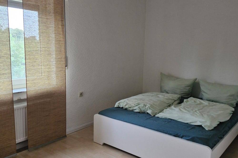 Ganze Wohnung, Geräumige 4-Zimmerwohnung für die gesamte Familie mit einer Wohnküche in Elsdorf, Rhein-Erft-Kreis