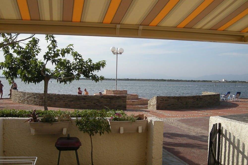 Entire apartment, Studio With Terrace 10M From The Beach In The Drc At Barcares, Cap Coudalere Grenada in Le Barcarès, Côte d'Améthyste