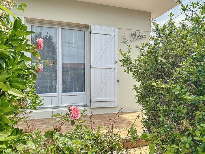 Location de vacances pour 6 personnes, avec jardin dans Plage de La Source - 2