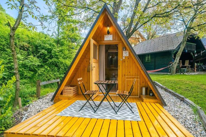 Gîte pour 2 personnes, avec jardin ainsi que vue et sauna à Bled - 2