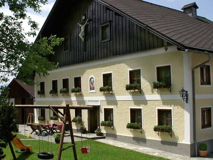 Ferienwohnung für 5 Personen, mit Terrasse am Attersee