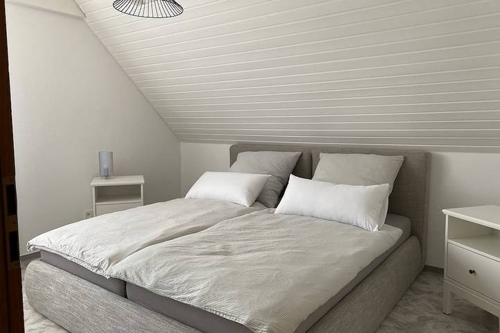 Location de vacances pour 6 personnes, avec jardin et balcon à Owingen - 4