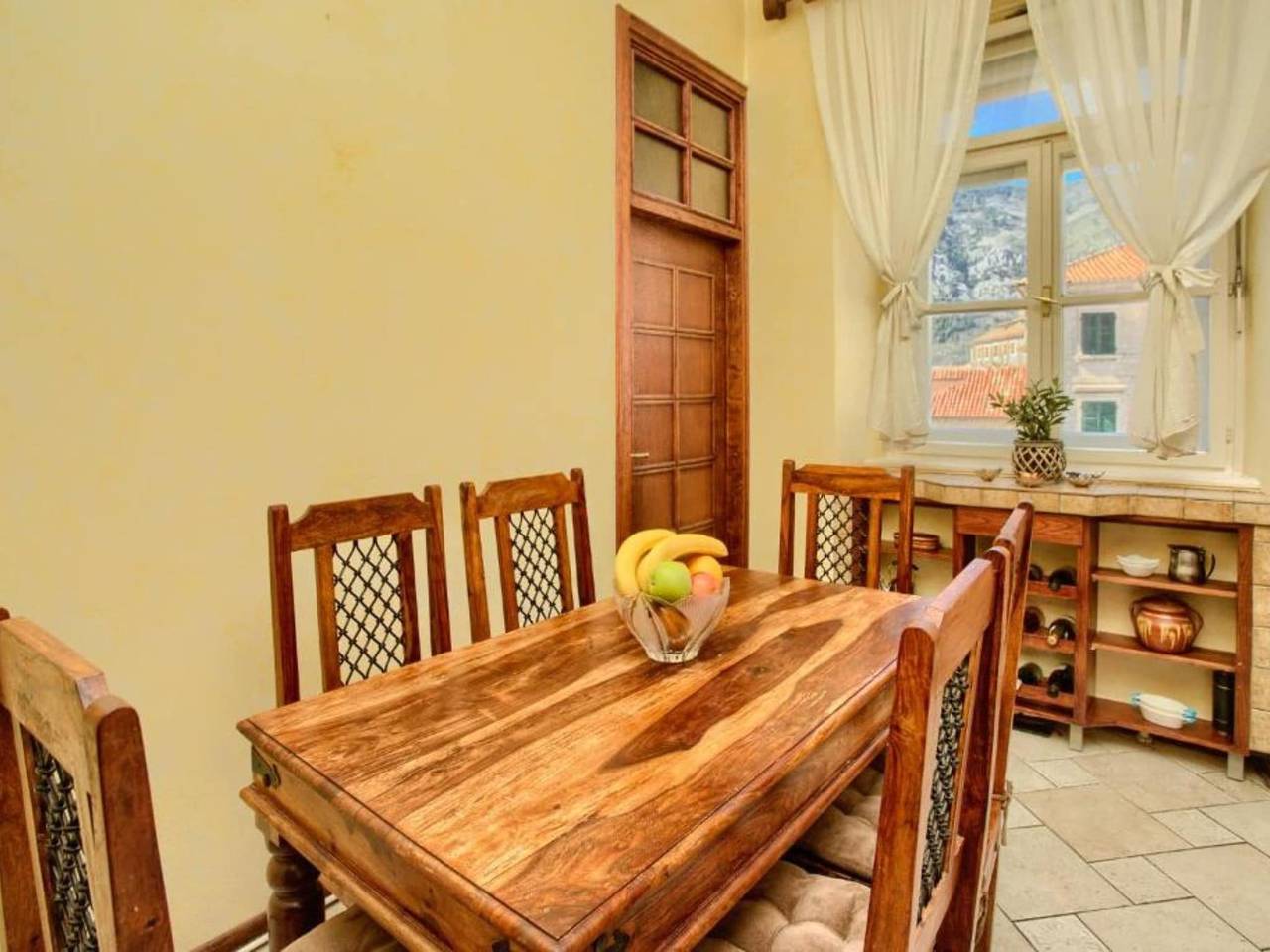 Ganze Wohnung, Two Bedroom Apartment in Kotor, Boka Kotorska
