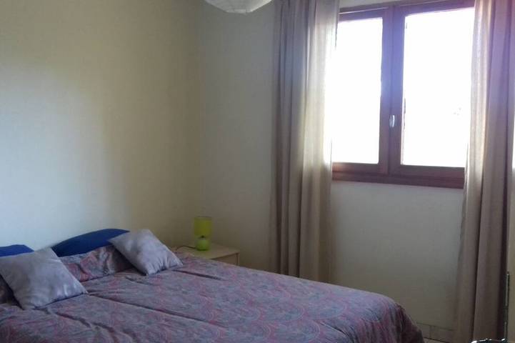 Location de vacances pour 6 personnes, avec jardin et terrasse à Chambonas - 2