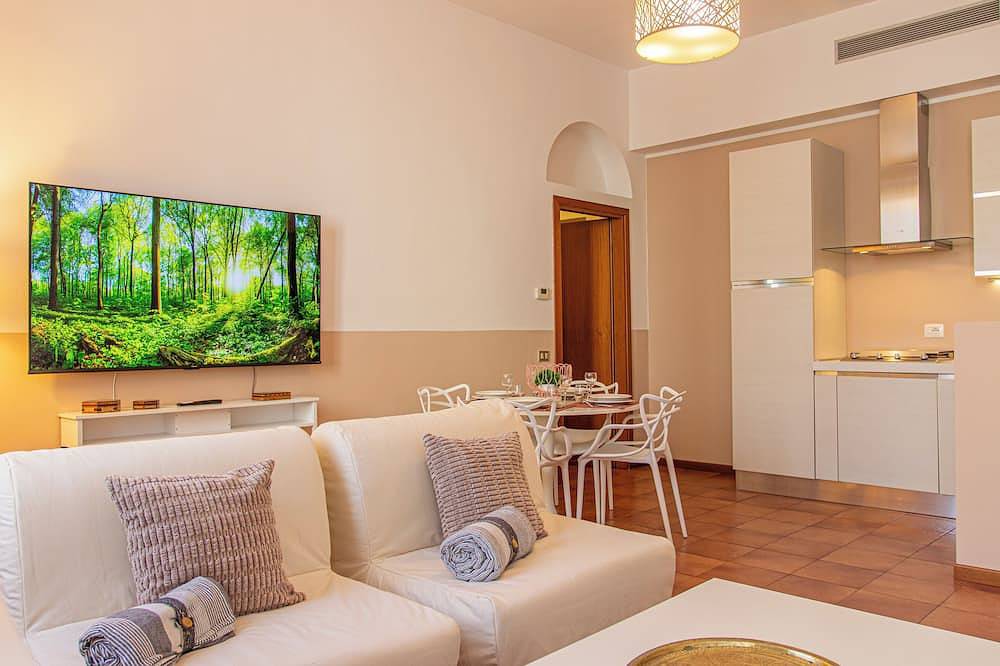 Entire apartment, La ringhiera fiorita - 102 by Houset in Monza, Brianza