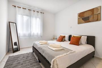 Villa for 7 People in Paphos, South Cyprus, Photo 3