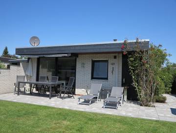 Bungalow für 4 Personen, mit Garten und Ausblick, mit Haustier an der Nordsee