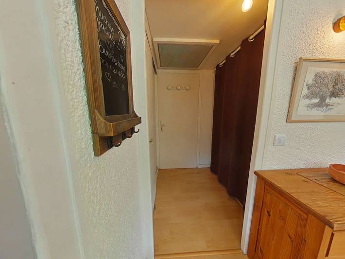 Entire apartment, Practical apartment, shuttle 100m - 4 guests in Saint-Jean-de-Sixt, Annecy region