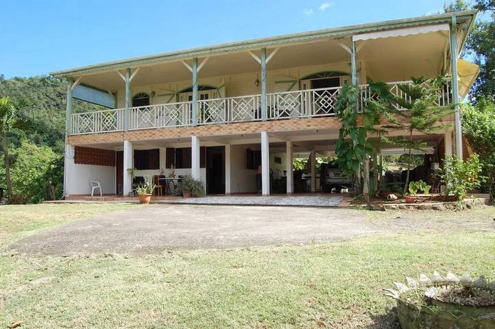 Appartement de vacances pour 4 personnes, avec jardin et terrasse