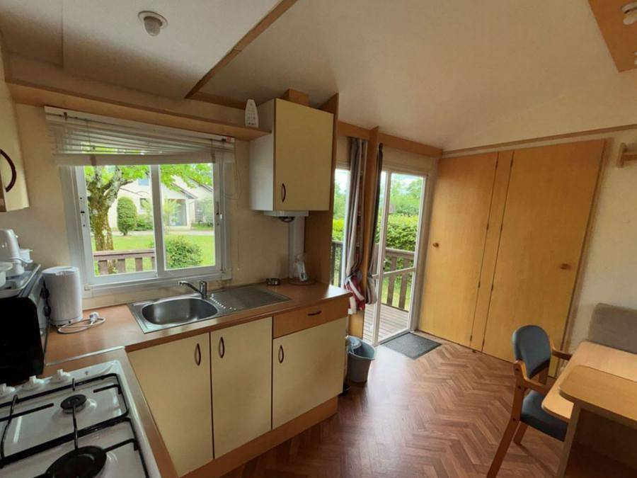 Camping Del Padel 3' Parc Walibi - Stacaravan 4 personen - Stacaravan 2 Slaapkamers 4 Personen in Les Avenières, La Tour-du-Pin und Umgebung