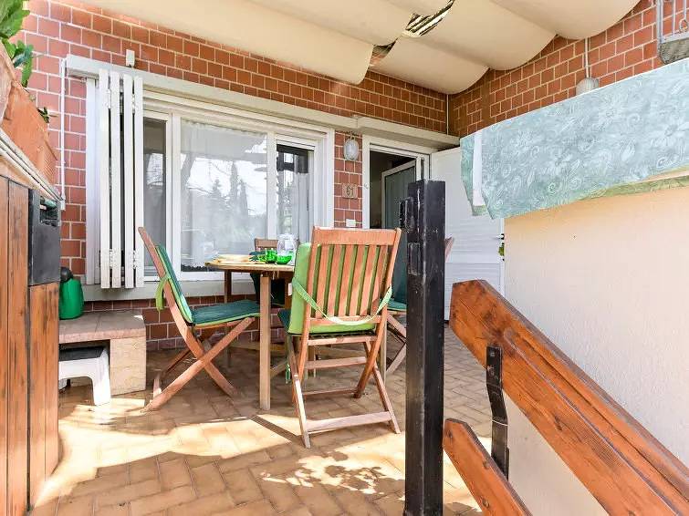 Beachside Villa with Parking, Washer, AC - 1.5km to Beach in Castiglione della Pescaia, Grosseto Province